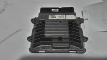 Load image into Gallery viewer, ECU ECM Computer Hyundai Tucson 2017 - MM2630990
