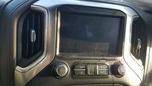 Load image into Gallery viewer, Radio SILVERADO 1500 PICKUP 2020 - MM2631246