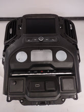 Load image into Gallery viewer, Radio SILVERADO 1500 PICKUP 2020 - MM2655805