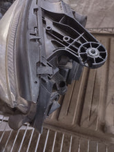Load image into Gallery viewer, HEADLIGHT LAMP ASSEMBLY C230 C250 C300 C350 C63 08 09 10 11 Left - MM2657847