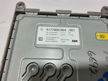 Load image into Gallery viewer, Radio Mercedes-Benz A - Class 2019 - MM2659838
