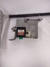 Load image into Gallery viewer, ECU ECM COMPUTER Toyota FJ Cruiser 2007 07 Auto - MM2679907