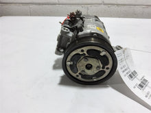 Load image into Gallery viewer, AC Compressor Volkswagen Jetta 2020 - MM2680234
