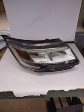 Load image into Gallery viewer, Headlight Lamp Assembly Ford Explorer 2017 - MM2682701