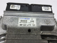 Load image into Gallery viewer, ECU ECM Computer G90 2017 - MM2688557
