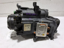 Load image into Gallery viewer, Headlight Lamp Assembly Jeep Cherokee 2016 - MM2700503
