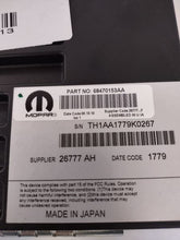 Load image into Gallery viewer, Radio GRAND CHEROKEE 2020 - MM2701613