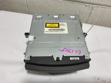Load image into Gallery viewer, Radio Mercedes-Benz SL55 2010 - MM2703013