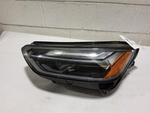 Load image into Gallery viewer, HEADLIGHT LAMP ASSEMBLY - MM2703466