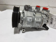 Load image into Gallery viewer, AC Compressor AUDI Q5 2021 - MM2703478