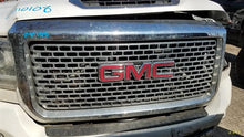 Load image into Gallery viewer, Grille SIERRA DENALI 2500 2017 - MM2704519