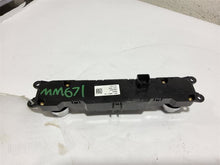 Load image into Gallery viewer, Radio Ford Explorer 2021 - MM2715482