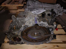 Load image into Gallery viewer, Transmission Hyundai Santa Fe 2019 - MM2717929