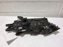 Load image into Gallery viewer, HEADLIGHT LAMP ASSEMBLY - MM2718431