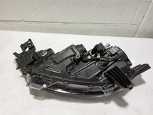 Load image into Gallery viewer, HEADLIGHT LAMP ASSEMBLY - MM2718431