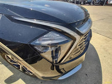 Load image into Gallery viewer, Headlight Lamp Assembly Kia Sportage 2023 - MM2723073