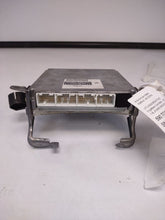 Load image into Gallery viewer, ECU ECM COMPUTER Matrix 2004 04 2005 05 4x4 - MM2724072