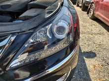 Load image into Gallery viewer, HEADLIGHT LAMP ASSEMBLY Equus 2011 11 2012 12 2013 13 Left - MM2726572
