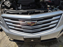 Load image into Gallery viewer, Grille Cadillac XT5 2018 - MM2732150