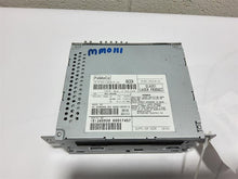 Load image into Gallery viewer, RADIO Jaguar XK XKR 2007 07 2008 08 2009 09 AM FM CD - MM2733140