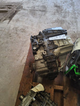 Load image into Gallery viewer, Transmission Volkswagen Jetta 2014 - MM2738844