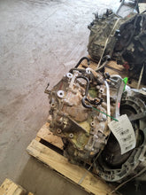 Load image into Gallery viewer, TRANSMISSION Nissan Sentra 2017 17 2018 18 2019 19 - MM2743966