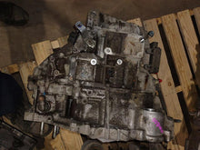 Load image into Gallery viewer, Transmission Toyota Sienna 2015 - MM2744911