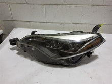 Load image into Gallery viewer, HEADLIGHT LAMP ASSEMBLY - MM2747992