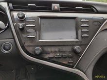 Load image into Gallery viewer, Radio Toyota Camry 2018 - MM2752366