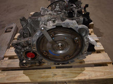 Load image into Gallery viewer, Transmission Hyundai Santa Fe 2020 - MM2752675