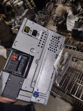 Load image into Gallery viewer, RADIO Mercedes ML350 ML500 ML320 2006 06 2007 07 2008 08 - MM2772074