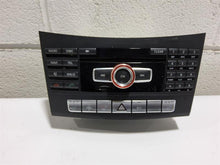 Load image into Gallery viewer, RADIO CLS550 CLS63 E250D E300 E350 E400 E550 E63 2014 14 - MM2772797