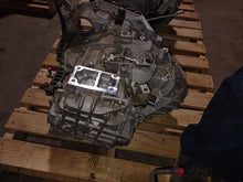 Load image into Gallery viewer, Transmission RAV4 2016 - MM2773449