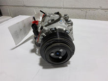 Load image into Gallery viewer, AC Compressor Kia Telluride 2022 - MM2781609