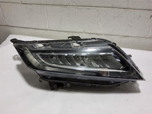 Load image into Gallery viewer, HEADLIGHT LAMP ASSEMBLY Odyssey 2018 18 2019 19 2020 20 Right - MM2790312