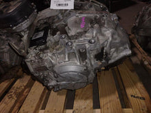 Load image into Gallery viewer, Transmission Cadillac XT5 2017 - MM2790537