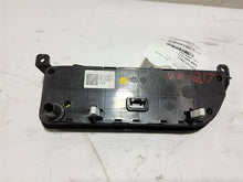Load image into Gallery viewer, Temperature Controls Hyundai Elantra 2021 - MM2791750