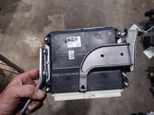 Load image into Gallery viewer, ECU ECM Computer Toyota 4 Runner 2016 - MM2795271