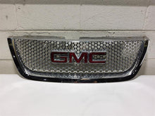 Load image into Gallery viewer, GRILLE GMC Acadia 2011 11 2012 12 - MM2797039
