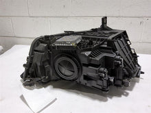 Load image into Gallery viewer, Headlight Lamp Assembly AUDI Q3 2020 - MM2797434