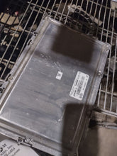 Load image into Gallery viewer, ECU ECM Computer SILVERADO 2500 PICKUP 2016 - MM2800567