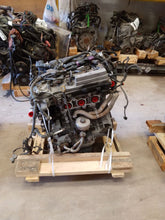 Load image into Gallery viewer, Engine Motor HIGHLANDER 2012 - MM2807107