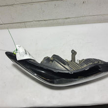 Load image into Gallery viewer, HEADLIGHT LAMP ASSEMBLY Chevrolet Cruze 16 17 18 19 Right - MM2823218