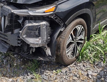 Load image into Gallery viewer, Headlight Lamp Assembly Hyundai Santa Fe 2020 - MM2828999