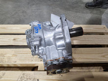 Load image into Gallery viewer, Transfer Case Nissan Rogue 2017 - MM2829467