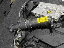 Load image into Gallery viewer, Headlight Lamp Assembly MERCEDES CL-CLASS 2007 - MM2845124