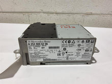 Load image into Gallery viewer, Radio MERCEDES GLC-CLASS 2020 - MM2847553