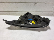 Load image into Gallery viewer, Headlight Lamp Assembly Kia Soul 2018 - MM2851474