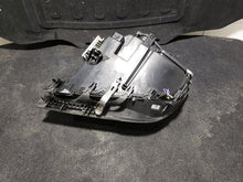 Load image into Gallery viewer, HEADLIGHT LAMP ASSEMBLY 740i 740il 750 HYBRID 750i 750il 09-12 Right - MM2851554