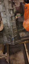 Load image into Gallery viewer, TRANSFER CASE 1500 Pickup 2500 Pickup 3500 Pickup 2006-2011 - MM2852986
